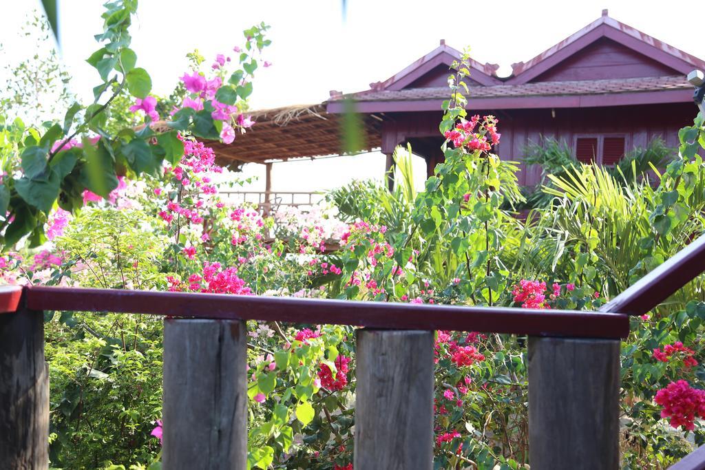 Khmer House Bungalow Otel Kep Dış mekan fotoğraf