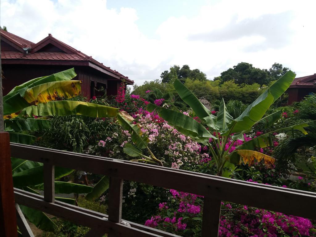 Khmer House Bungalow Otel Kep Dış mekan fotoğraf